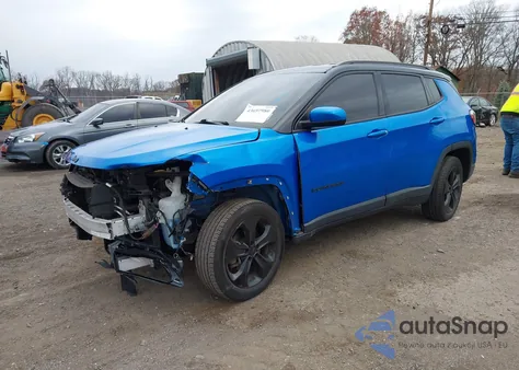 2019 Jeep Compass Altitude 4X4 from USA, damaged, VIN 3C4NJDBB8KT682995